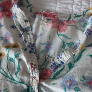Old Navy Tops - Old Navy Top! Old Navy Tops - Old Navy Top!